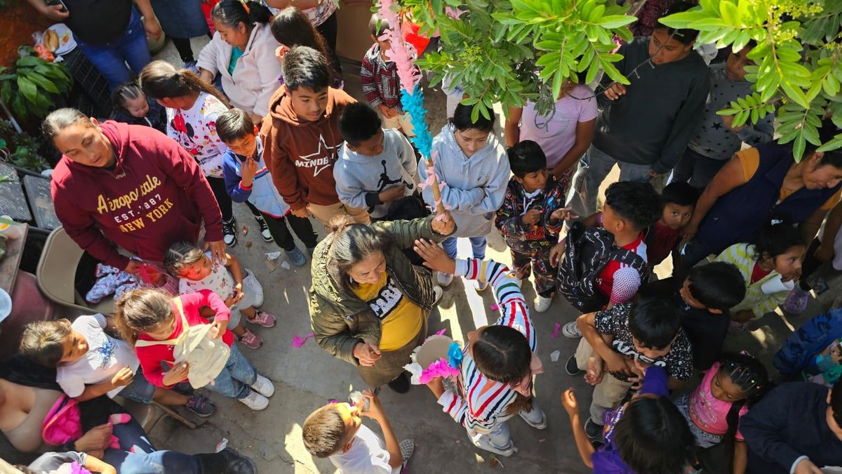 Río de Agua Viva community outreach