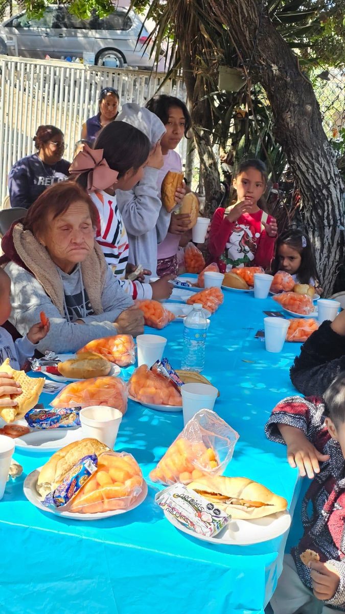 Río de Agua Viva community outreach